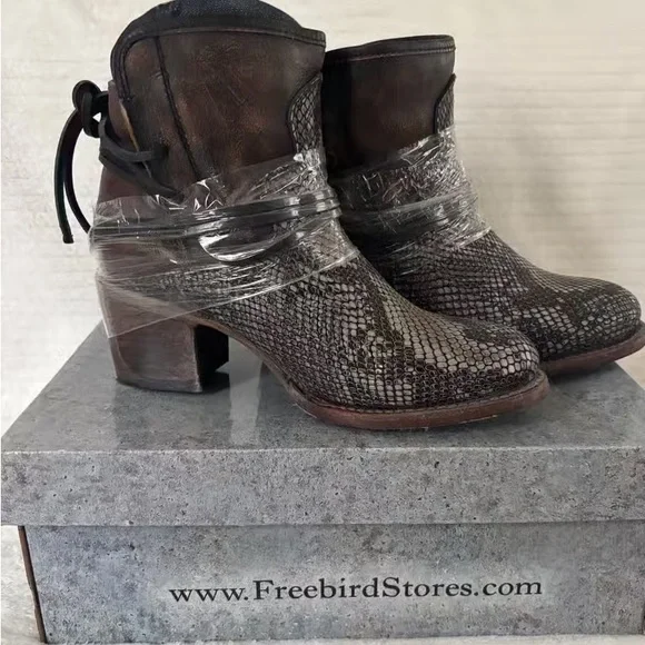 Freebird Snakeskin Pattern Ankle Booties - Picture 1 of 5